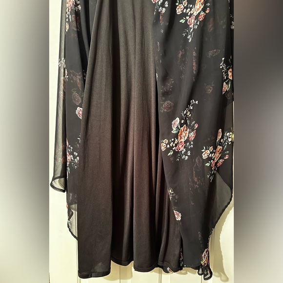 IEENA FOR MAC DUGGAL Belted Floral Print Illusion Long Sleeve Gown Black Size 12 - Picture 13 of 16